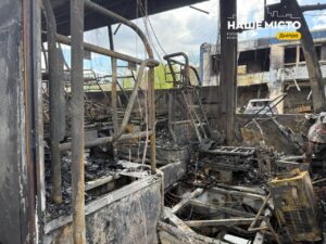 10 постраждалих у Дніпрі після ранкової атаки 30 квітня