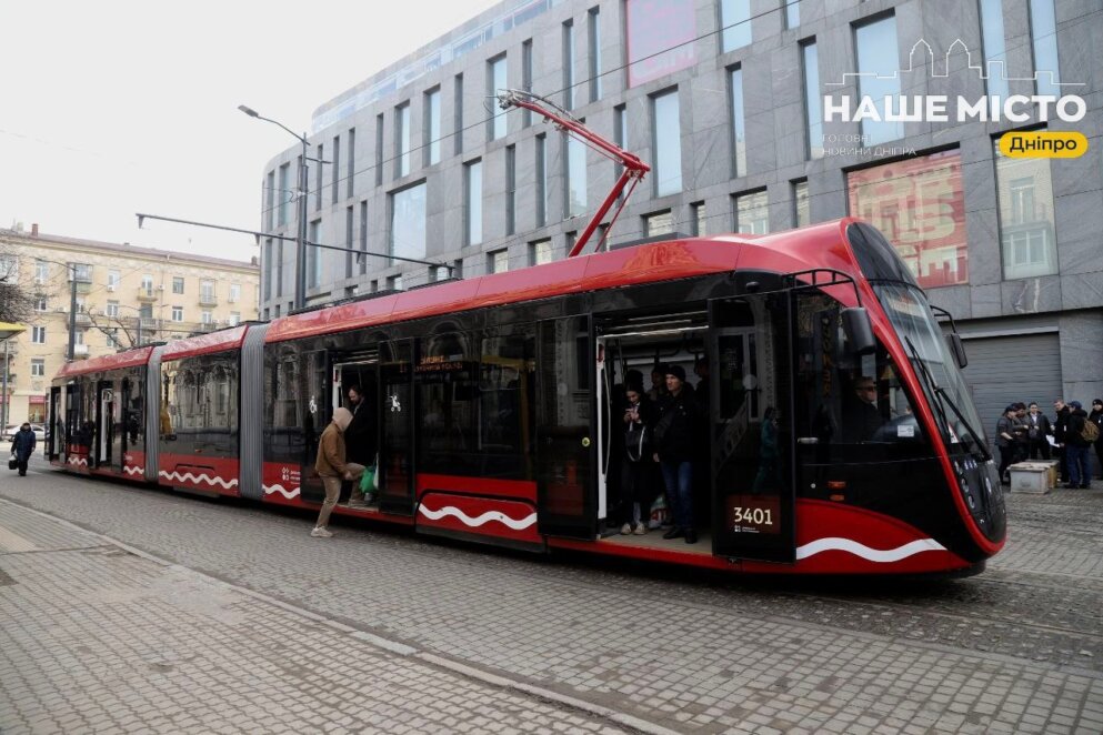 У Дніпрі 17 квітня змінять рух громадського транспорту через ремонт