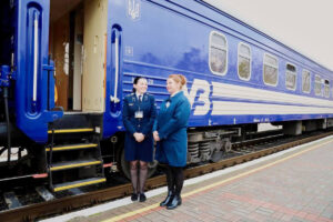 Укрзалізниця розширює мережу жіночих вагонів із 1 травня 2026 року