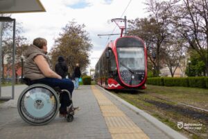 У Дніпрі з’являться 15 нових інклюзивних тролейбусів