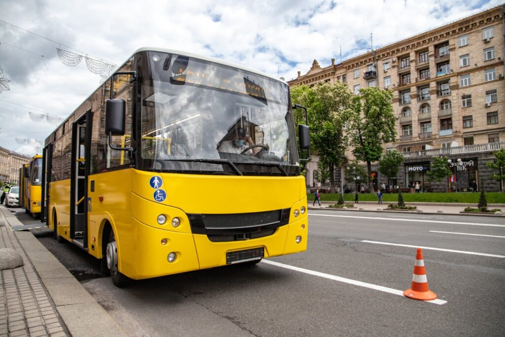 У Києві місячний проїзний зрівнявся з третиною оренди квартири