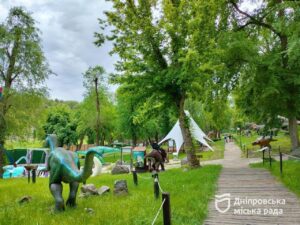 У Дніпрі ветеранам безкоштовно організували відпочинок у Динопарку