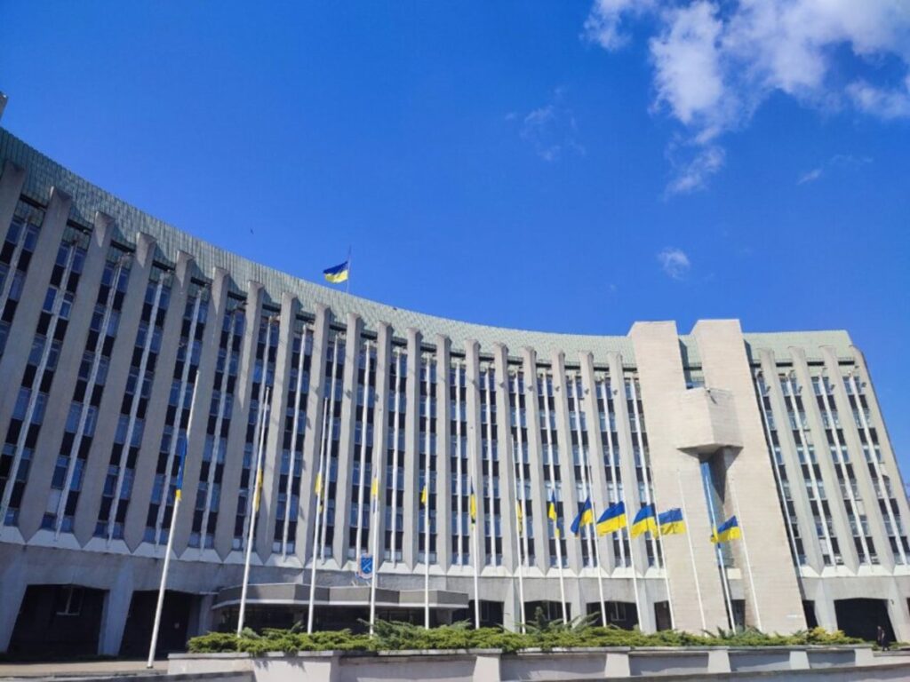 Дніпро – на першому місці, Харків – внизу міжнародного рейтингу прозорості бюджету та антикорупції серед українських міст