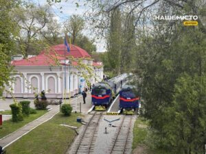 У Дніпрі відкрили сезон дитячої залізниці: розклад руху поїздів