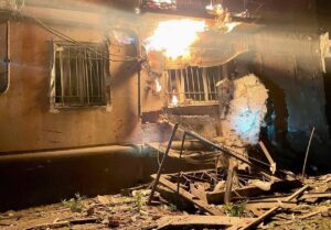 Ворог майже 30 разів обстріляв Дніпропетровщину: пошкоджені будинки і поранені