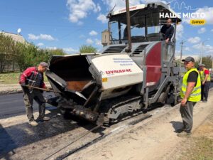 У Дніпрі відремонтували понад 115 тисяч м² доріг, роботи на проспекті Металургів тривають