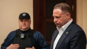 Єрмака можуть позбавити адвокатського свідоцтва через порушення
