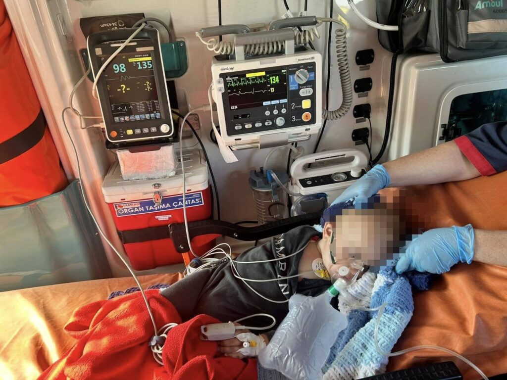 У Кам’янському медики врятували дитину після зупинки дихання