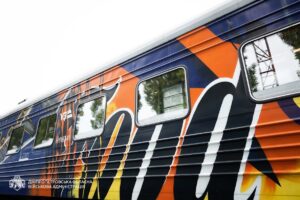 До Дніпра прибув унікальний потяг-кухня Food Train