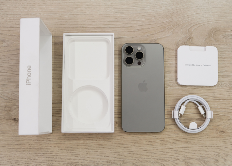 iPhone 15 Pro Max: переваги для роботи та навчання у Дніпрі