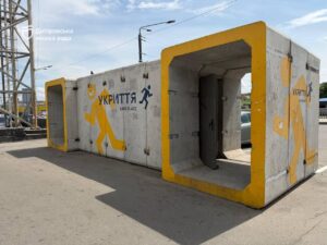 У Дніпрі модернізують модульні укриття через проблеми вандалізму