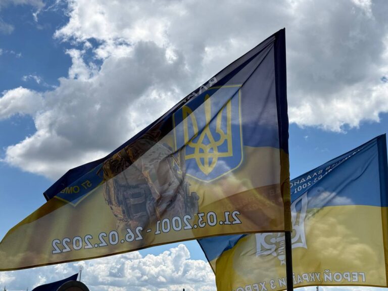 Матері загиблих військових звернулися до влади через стан Краснопільського кладовища