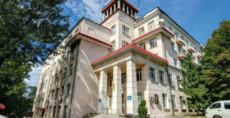 Дніпровський медуніверситет у топ-20 найцитованіших вишів України за Scopus