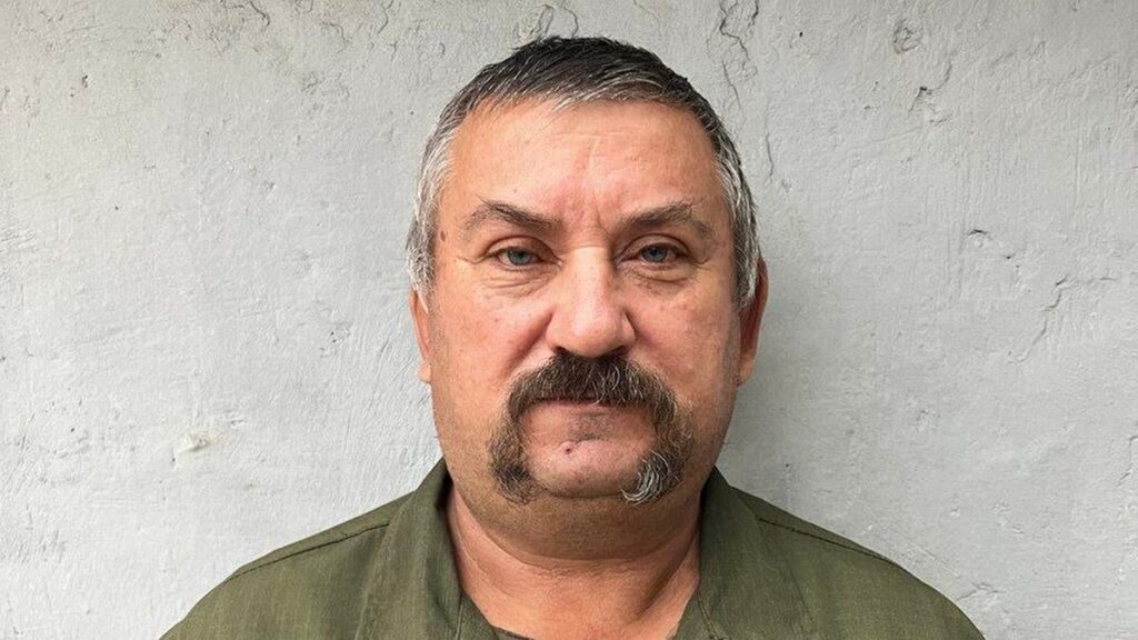 На Дніпропетровщині єгер втратив ногу через підрив на міні