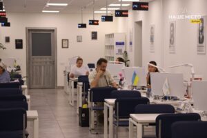 Як працюють ЦНАПи Дніпра: понад 160 тисяч звернень у 2026 році