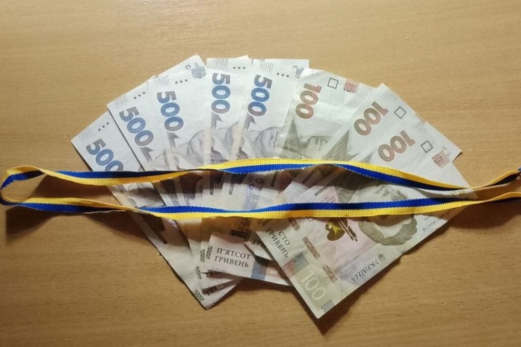 Збільшать грошову допомогу для мешканців прифронтових регіонів