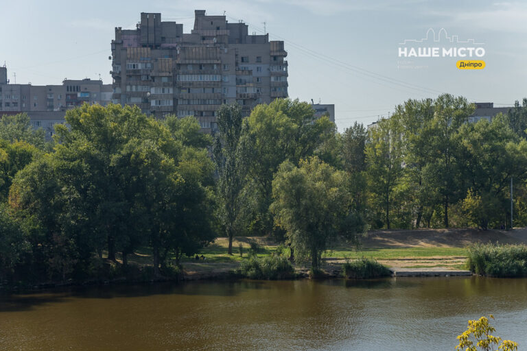 У Дніпрі заборонили купання у кар’єрі на Червоному Камені