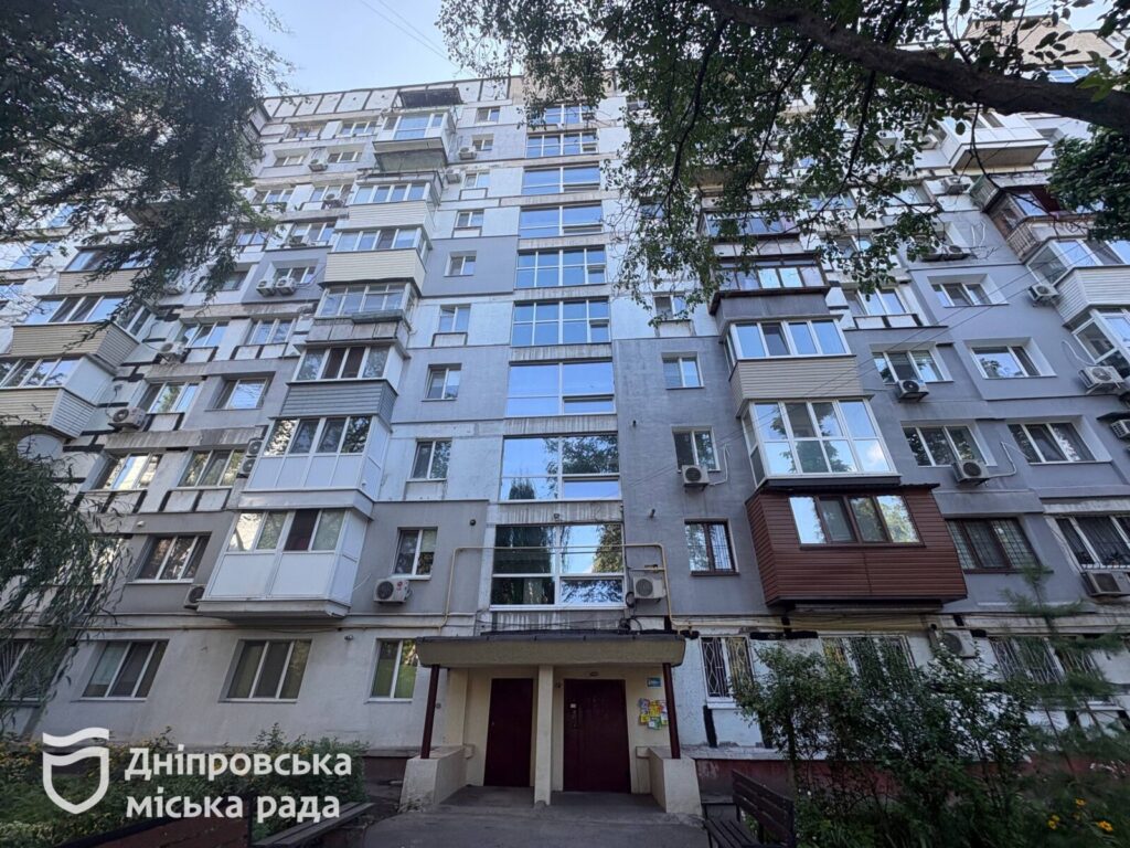 У Дніпрі повністю відновили будинок ОСББ, пошкоджений обстрілом РФ