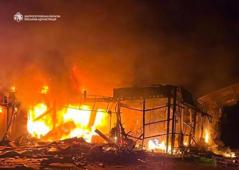 Ворог атакував Дніпро та громади області: загибла та поранені