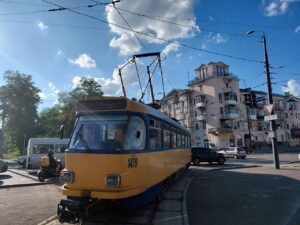 В Дніпрі вандали пошкодили транспорт на 1,5 млн грн за півроку