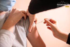 Чи можуть не допустити до школи через відсутність щеплень у дитини