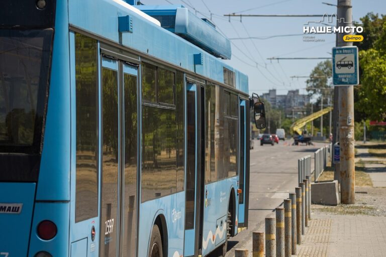 Тимчасові зміни в русі транспорту у Дніпрі 4 серпня