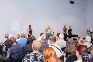 У Дніпрі вручили 22 пам’ятні медалі родинам загиблих захисників
