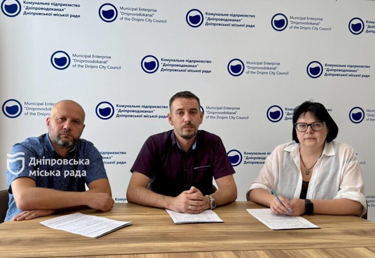 У Дніпрі закликають розрахуватися за воду, щоб уникнути відключення