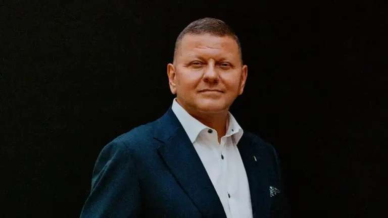 Залужний потролив російськомовних опонентів в Україні, пожартувавши про свою англійську