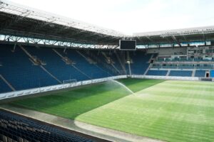 ПриватБанк виставив на продаж «Дніпро-Арену» з базою у Дніпрі