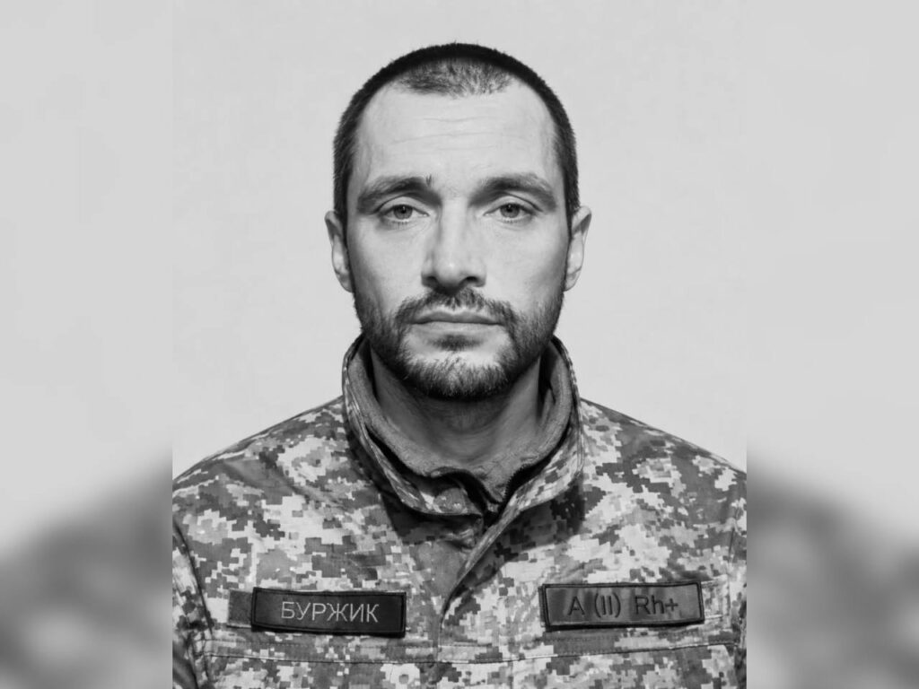 У Дніпропетровській області попрощалися з Героєм України, який довго вважався зниклим