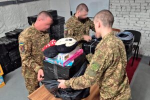 Нацгвардійці роти «Болгаричі» за допомогою дронів доставили до тимчасово окупованих Олешок дитяче харчування й іграшки