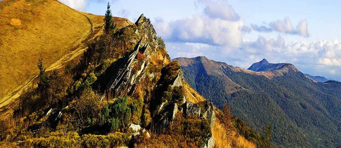Три популярні осінні маршрути в Карпатах: краєвиди і особливості