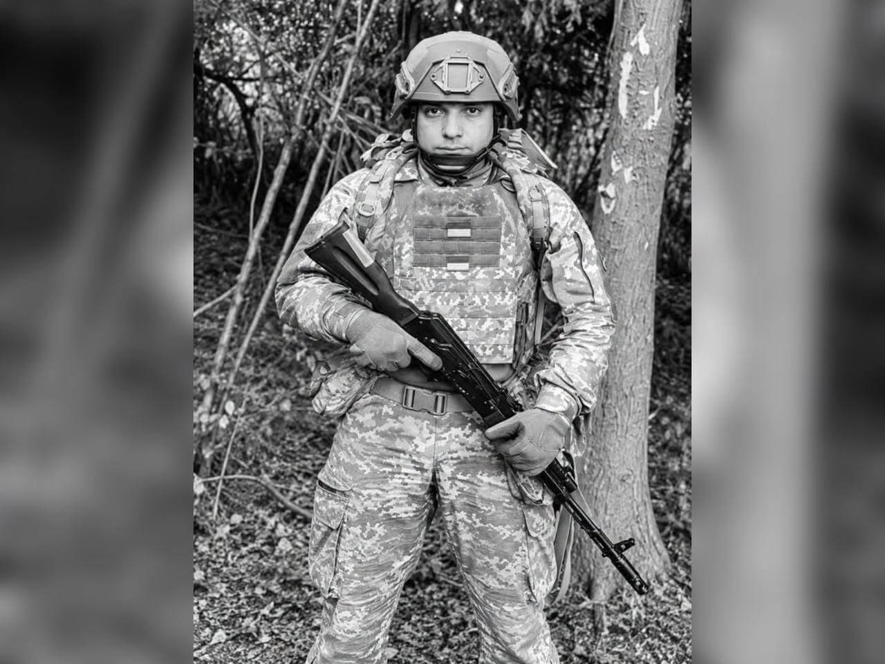 У Самарі попрощалися з військовим Русланом Яременком